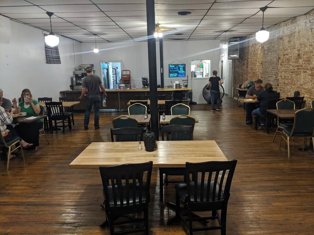 Parks Place Restaraunt | restaurant | 10 State St, Amesville, OH 45711, USA | 7404487275 OR +1 740-448-7275