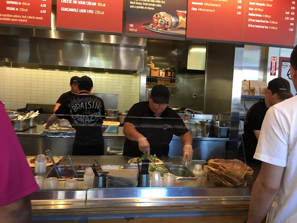 Chipotle Mexican Grill | restaurant | 731 Spectrum Center Dr, Irvine, CA 92618, USA | 9497530554 OR +1 949-753-0554