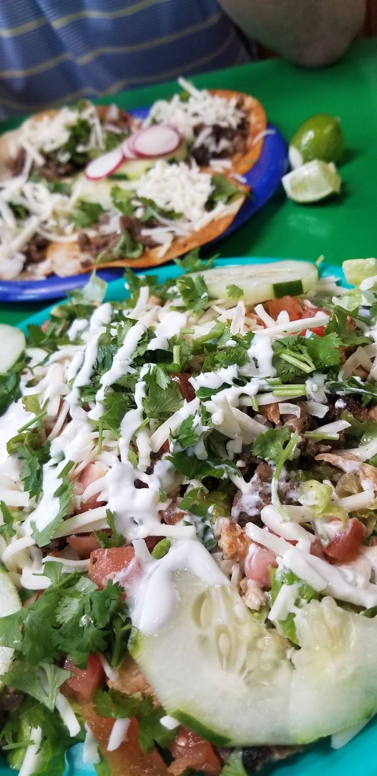 Ricos Tacos | restaurant | 250 St Augustine Rd, Valdosta, GA 31601, USA | 2295613401 OR +1 229-561-3401