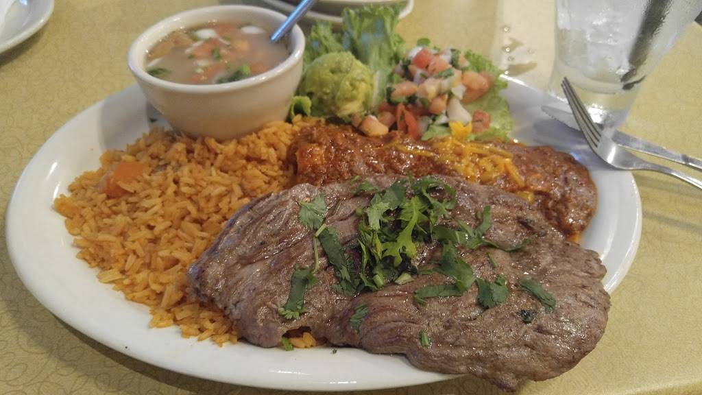 Cristinas | restaurant | 109 FM 544 #101, Murphy, TX 75094, USA | 9726083984 OR +1 972-608-3984