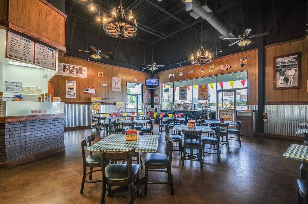 Dickeys Barbecue Pit | restaurant | 3807 E Broad St, Mansfield, TX 76063, USA | 6824008600 OR +1 682-400-8600