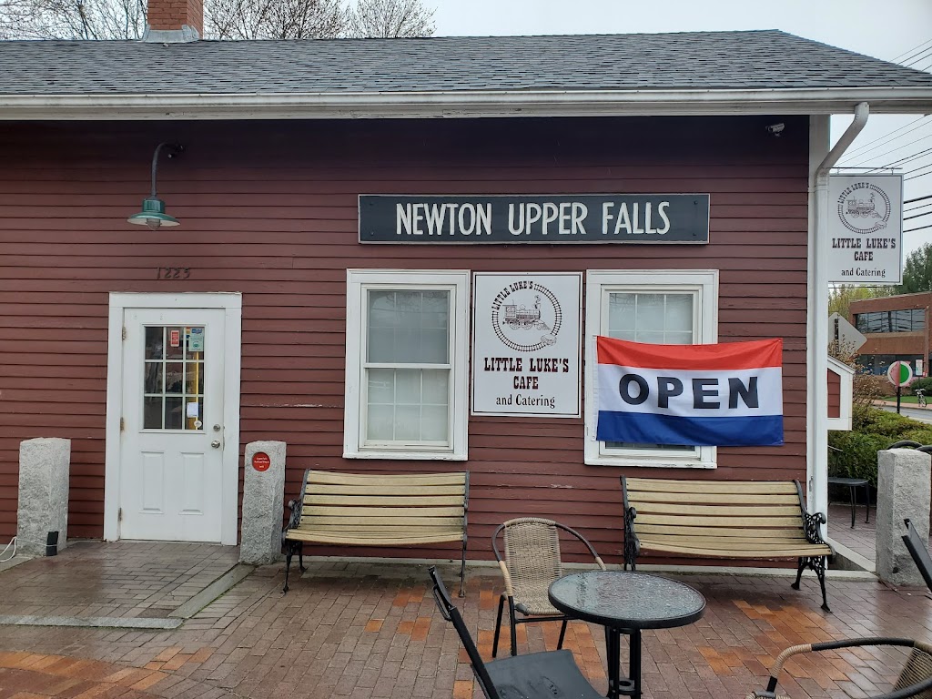 Little Lukes Cafe | cafe | 1225 Chestnut St, Newton Upper Falls, MA 02464, USA | 6172443424 OR +1 617-244-3424