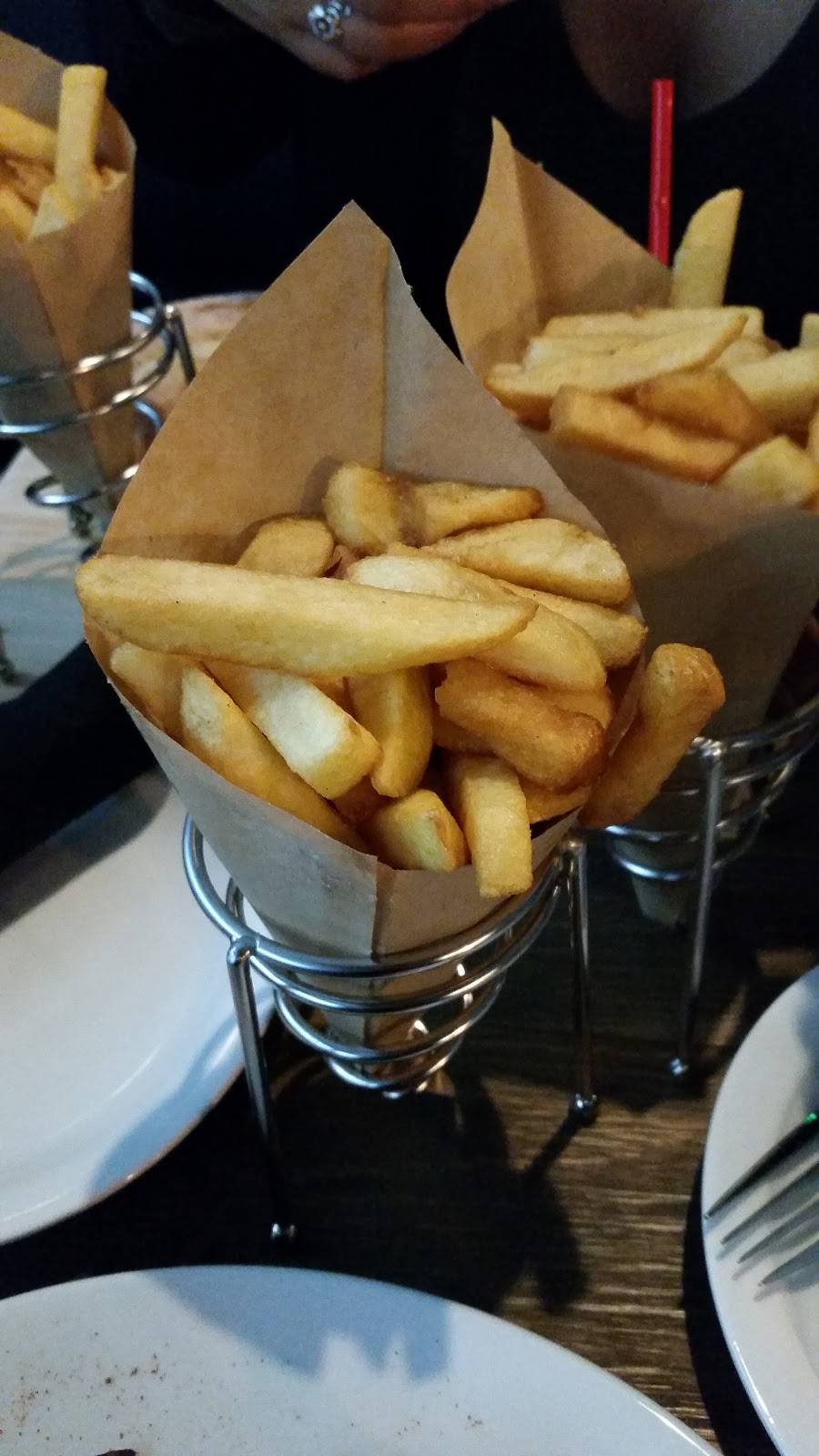 Brussels Bistro | restaurant | 218 Avenida Del Mar, San Clemente, CA 92672, USA | 9492188489 OR +1 949-218-8489