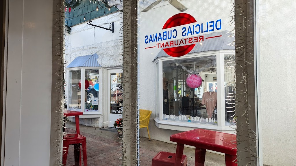 DELICIAS CUBANAS Restaurant | restaurant | 237 W 4th Ave Suite 4, Mt Dora, FL 32757, USA | 3527358422 OR +1 352-735-8422
