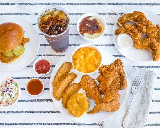 Chesters Chicken/Thrifty Ice Cream | restaurant | 10489 Monte Vista Ave, Montclair, CA 91763, USA | 9094459694 OR +1 909-445-9694