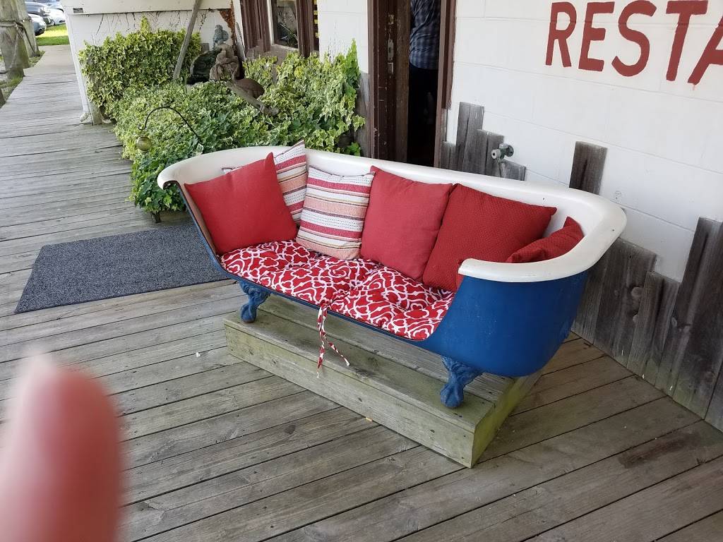 Boondocks | restaurant | 825 Lighthouse Rd, Smyrna, DE 19977, USA | 3026536962 OR +1 302-653-6962