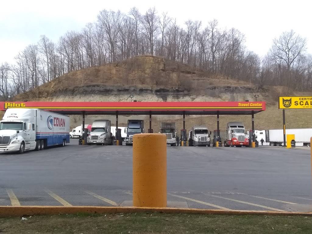 Pilot Travel Center | restaurant | 2309 Smithtown Rd, Morgantown, WV 26508, USA | 3042848518 OR +1 304-284-8518