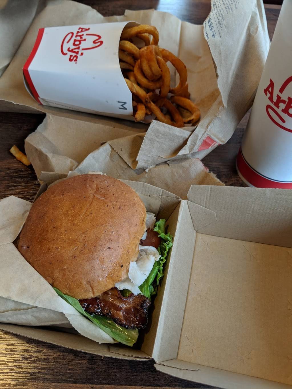 Arbys | restaurant | 2597 Capital Ave SW, Battle Creek, MI 49015, USA | 2699648994 OR +1 269-964-8994