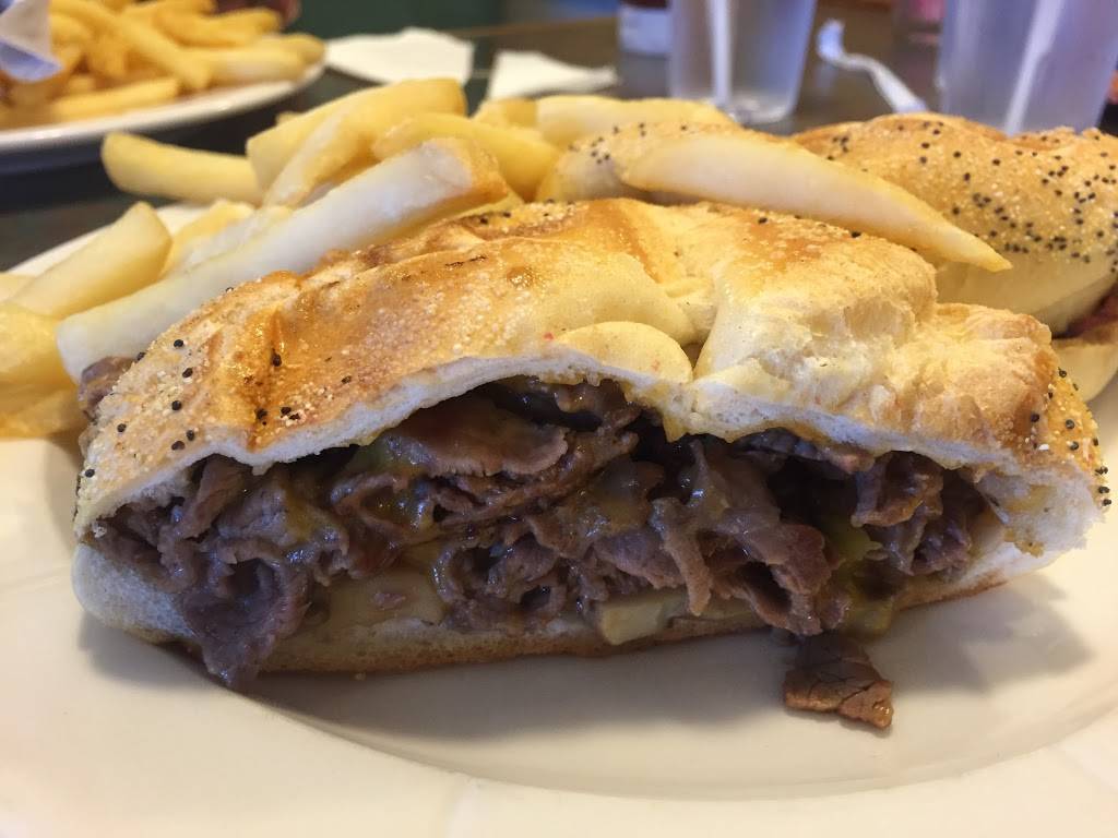 Sweet Hollow Diner | restaurant | 100 Broadhollow Rd, Melville, NY 11747, USA | 6315490768 OR +1 631-549-0768