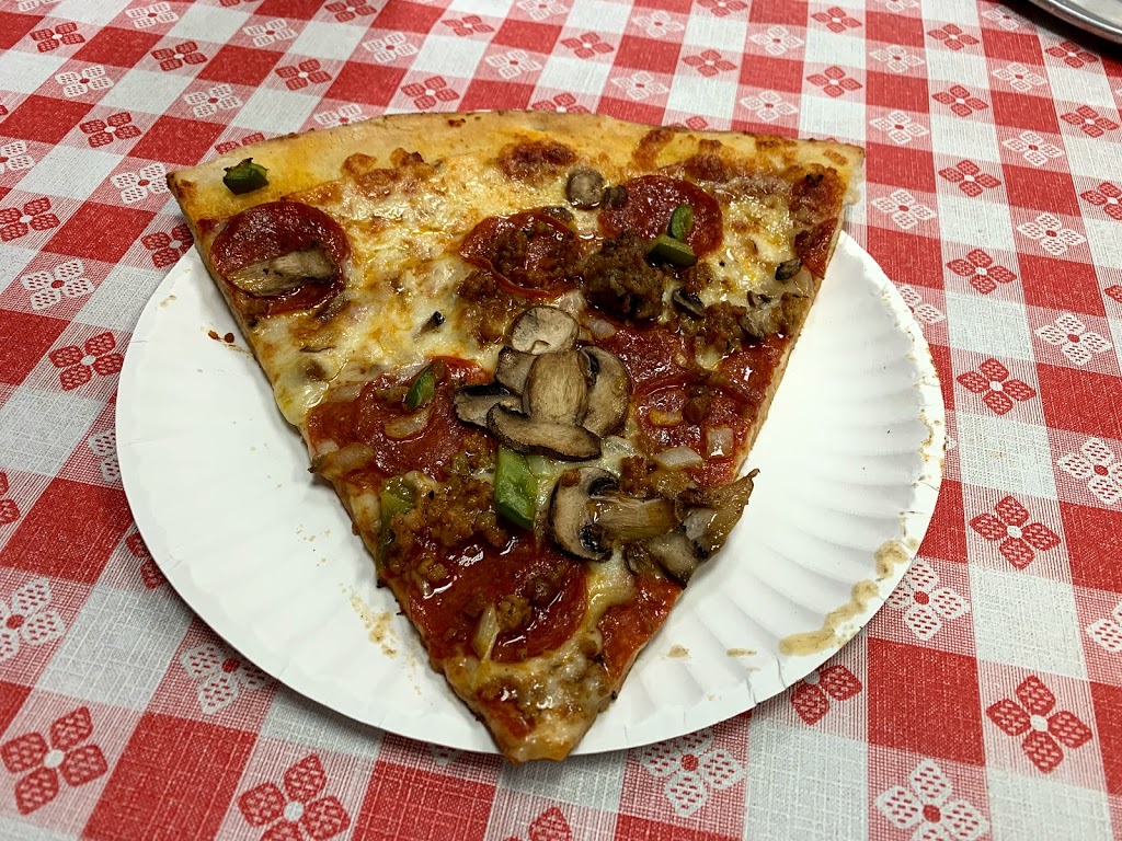 Steves Pizzeria | restaurant | 8830 N Himes Ave, Tampa, FL 33614, USA | 8139307900 OR +1 813-930-7900