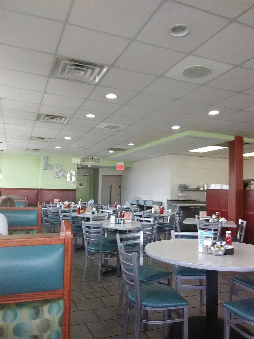 L & G Restaurant | restaurant | 10401 S Torrence Ave, Chicago, IL 60617, USA | 7737210811 OR +1 773-721-0811