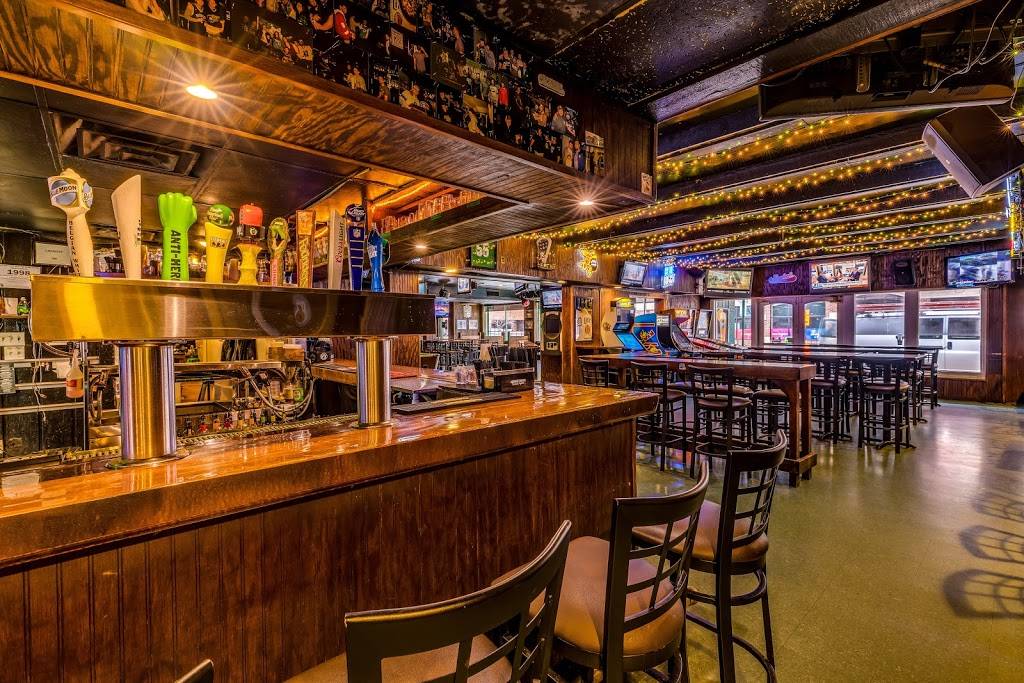 The Riv | restaurant | 231 M. A. C. Ave, East Lansing, MI 48823, USA | 5173515855 OR +1 517-351-5855