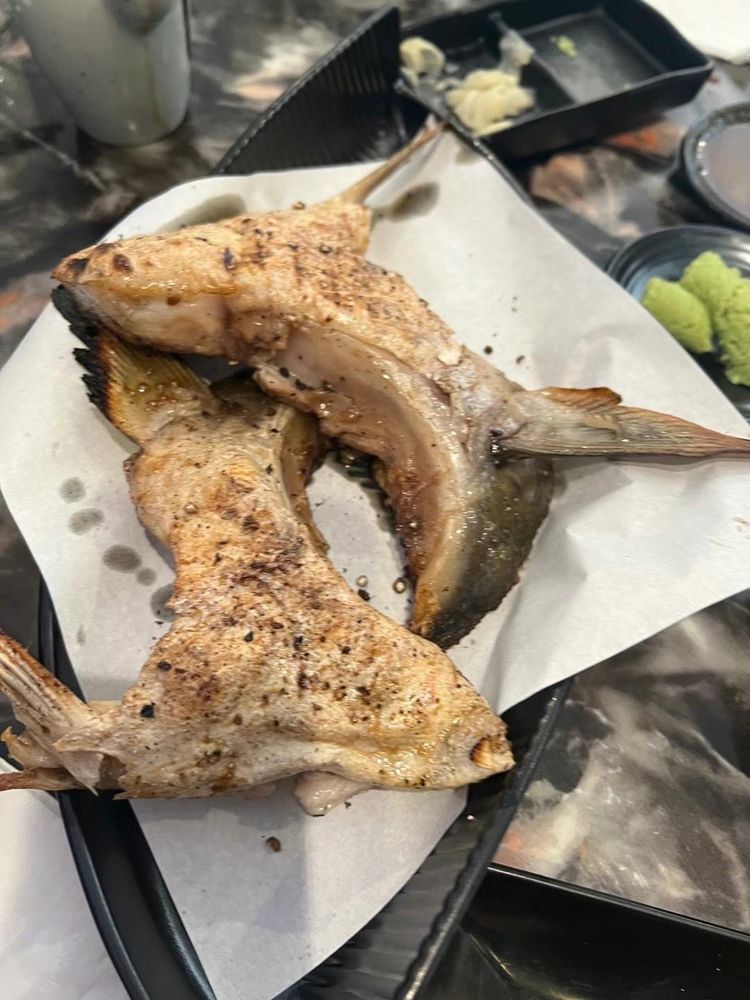 Allie Daddys Sushi | restaurant | 15032 Farnsworth St, San Leandro, CA 94579, USA | 5108782228 OR +1 510-878-2228