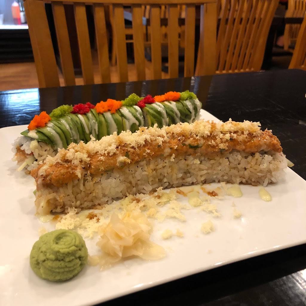 Momo Sushi | restaurant | 662 S Lake St, Mundelein, IL 60060, USA | 8475662544 OR +1 847-566-2544