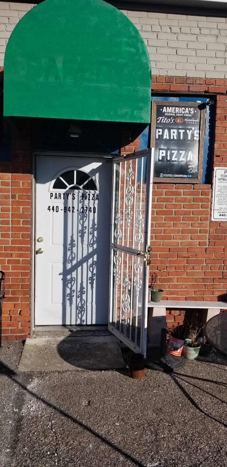 Partys Pizza | restaurant | 1066 Lost Nation Rd, Willoughby, OH 44094, USA | 4409422740 OR +1 440-942-2740