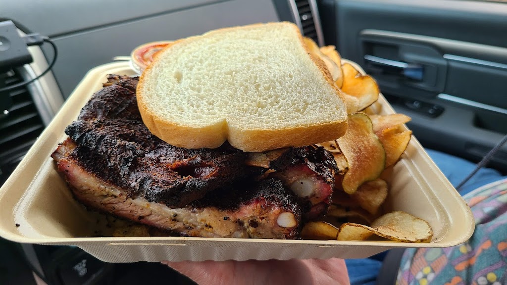 Pops Southern BBQ | restaurant | 171 E Main Ave, Sisters, OR 97759, USA | 5412645815 OR +1 541-264-5815