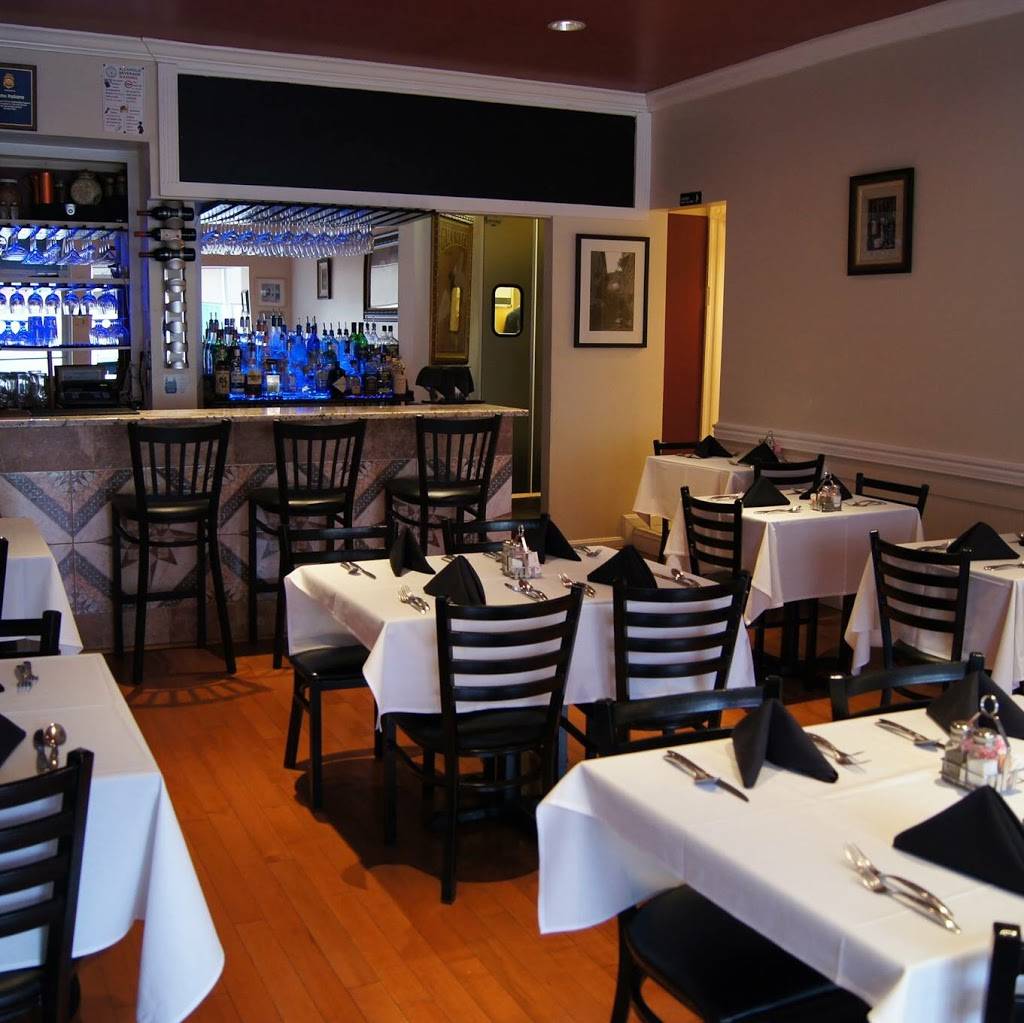 Bistro Italiano | restaurant | 320 D St NE, Washington, DC 20002, USA | 2025464522 OR +1 202-546-4522