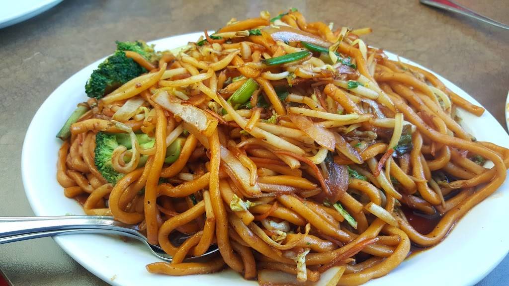 Tangerine Asian Cuisine | restaurant | 12260 Yonge St Unit 5, Richmond Hill, ON L4E 0W5, Canada | 9053138686 OR +1 905-313-8686