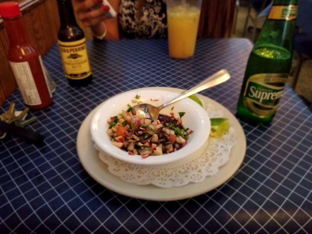 El Pulgarcito Restaurant | restaurant | 3838 Mt Vernon Ave, Alexandria, VA 22305, USA | 7035494549 OR +1 703-549-4549