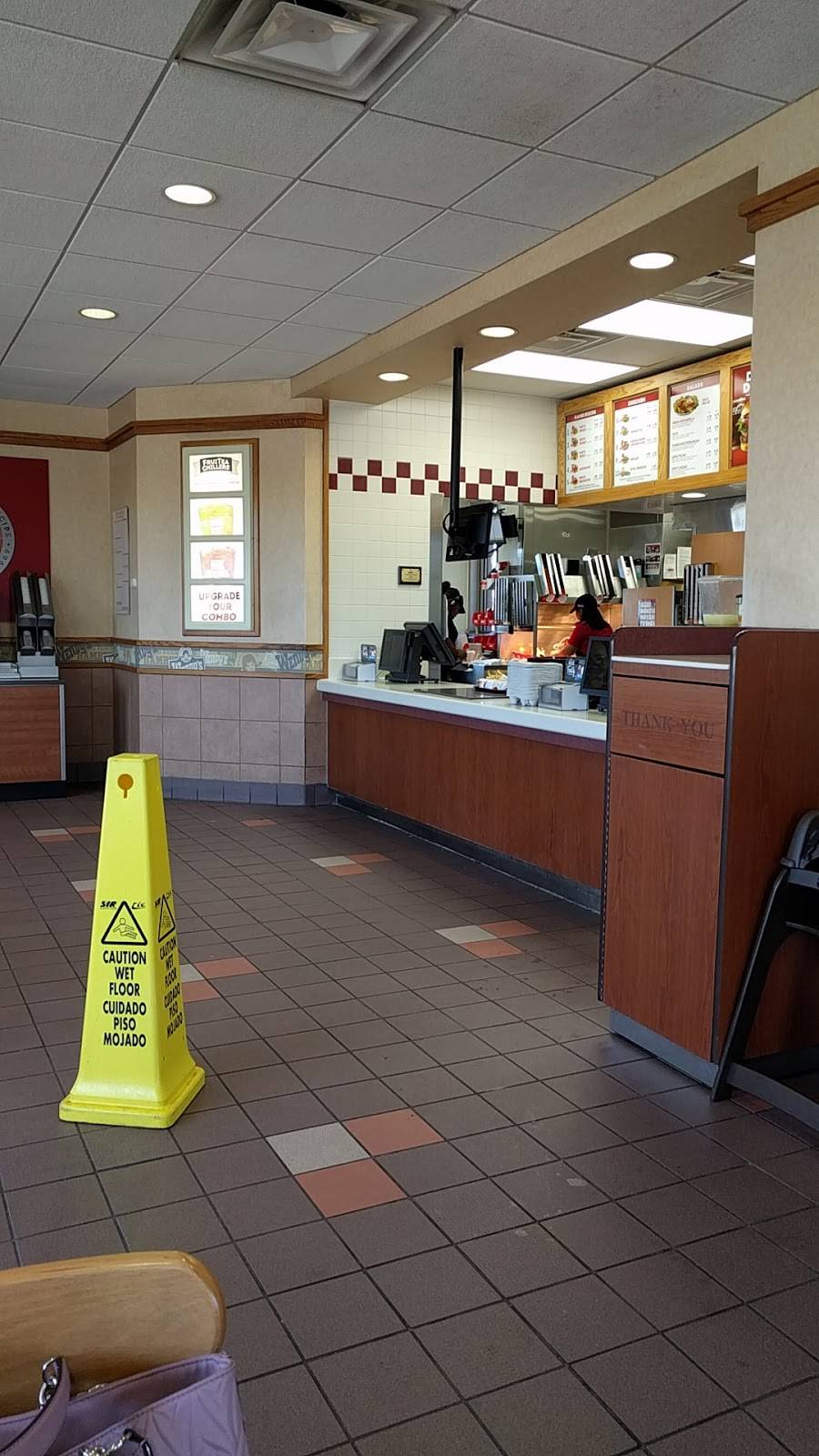 Wendys | restaurant | 7200 Hoke Rd, Clayton, OH 45315, USA | 9374122156 OR +1 937-412-2156