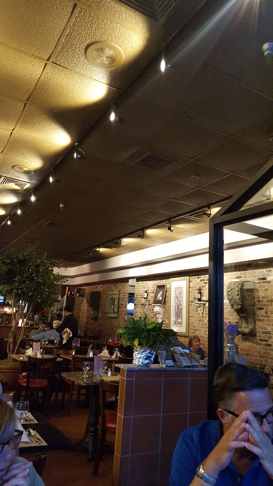 Pas-Tinas | restaurant | 155 S Central Ave, Hartsdale, NY 10530, USA | 9149977900 OR +1 914-997-7900