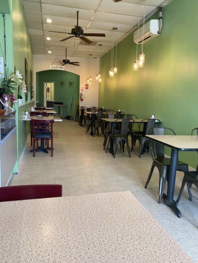 Prisilas Mexican Restaurant | restaurant | 510 Enrique M. Barrera Pkwy, San Antonio, TX 78237, USA | 2107018705 OR +1 210-701-8705