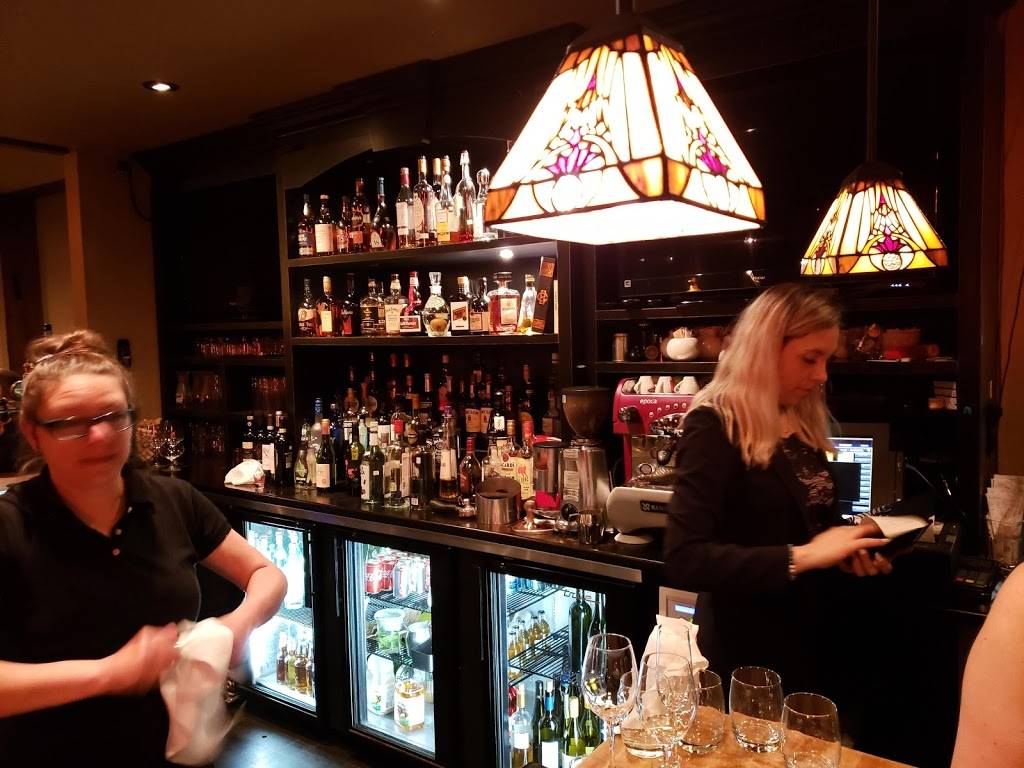 La Grange | restaurant | 2 Rue Meadowbrook, Morin-Heights, QC J0R 1H0, Canada | 4506440056 OR +1 450-644-0056