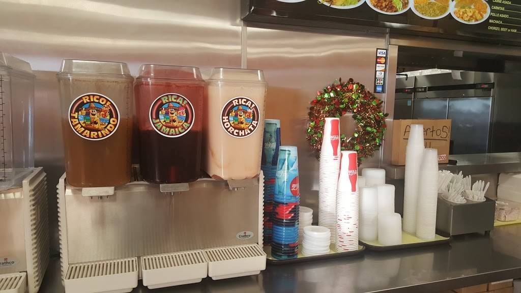 Albertos Mexican Food | restaurant | 780 Ramona Expy, Perris, CA 92571, USA | 9516577951 OR +1 951-657-7951