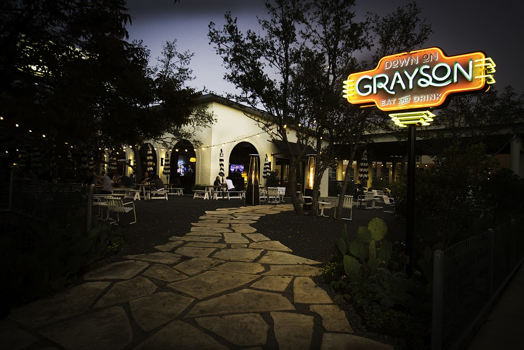 Down On Grayson | restaurant | 303 E Grayson St, San Antonio, TX 78215, USA | 2102489244 OR +1 210-248-9244
