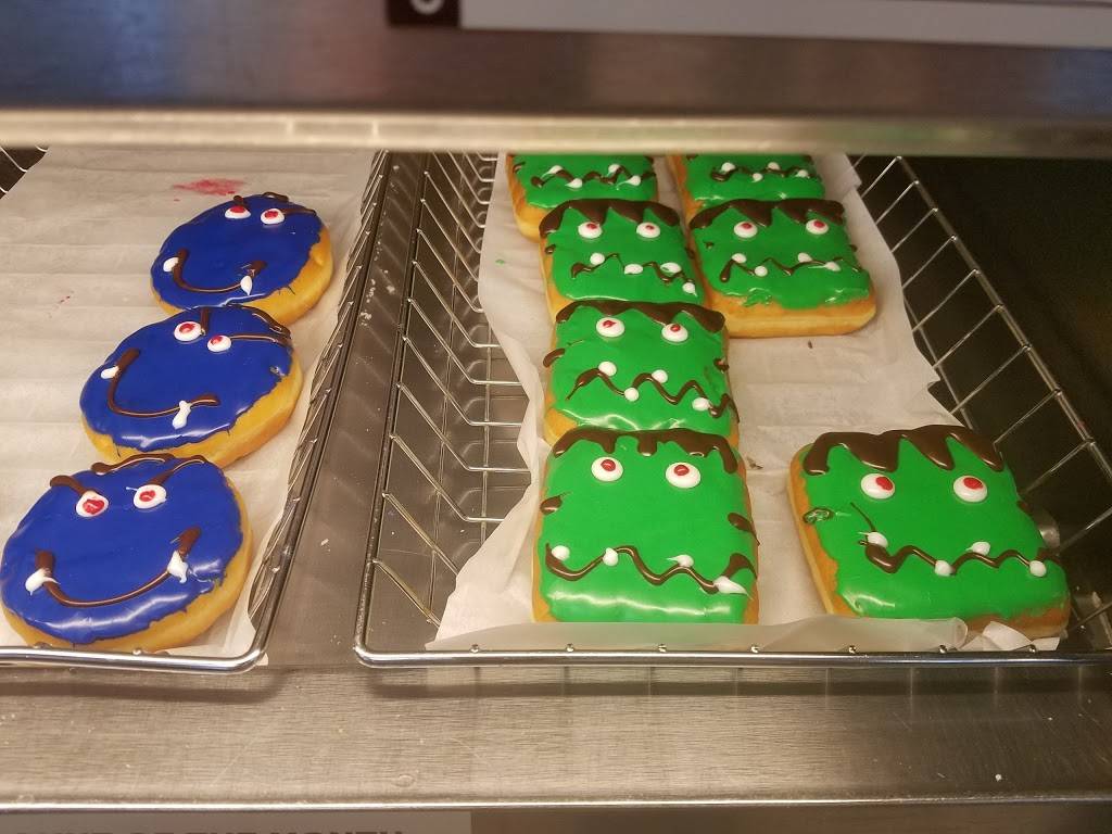 Dunkin Donuts | cafe | 2458 Jericho Turnpike, Garden City Park, NY 11040, USA | 5162486207 OR +1 516-248-6207