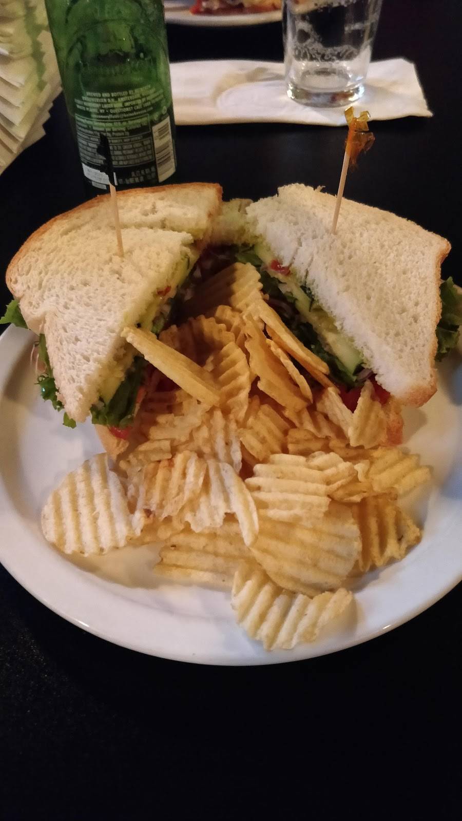 Bubs Brewing Co | restaurant | 65 E 4th St, Winona, MN 55987, USA | 5074573121 OR +1 507-457-3121