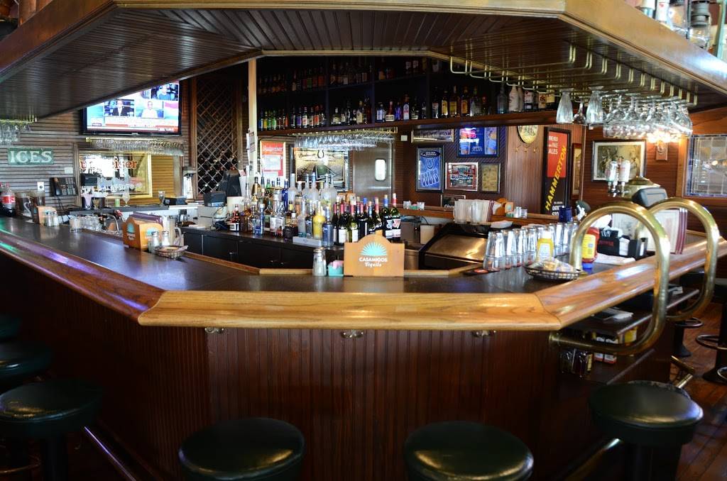 The Coachman | night club | 6112 Cambridge Way, Plainfield, IN 46168, USA | 3178394545 OR +1 317-839-4545