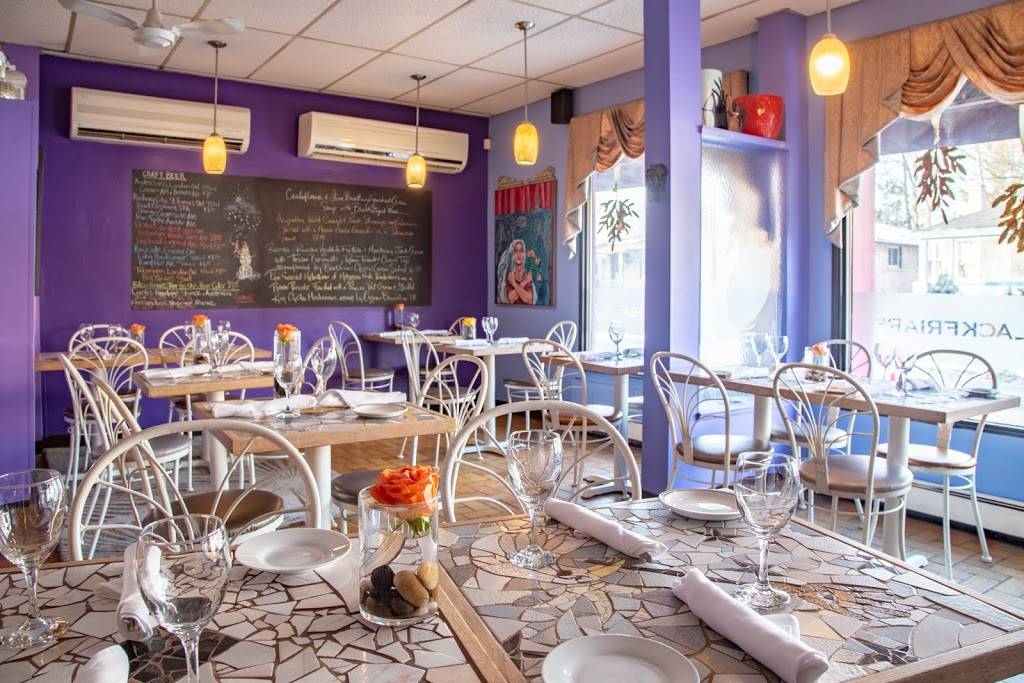 Blackfriars Bistro And Catering | restaurant | 46 Blackfriars St, London, ON N6H 1K7, Canada | 5196674930 OR +1 519-667-4930