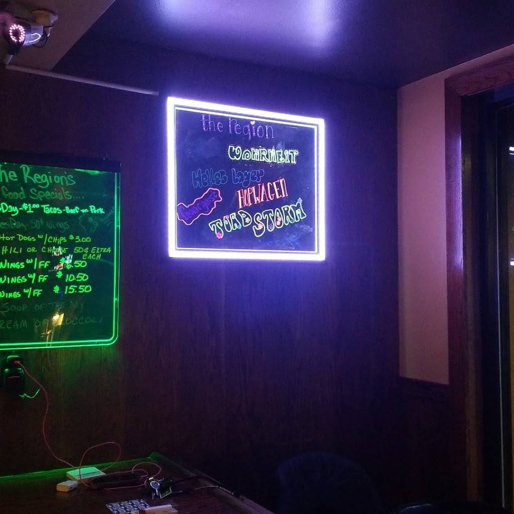 The Region Bar & Grill | restaurant | 4450 Cleveland St, Gary, IN 46408, USA | 2199803558 OR +1 219-980-3558