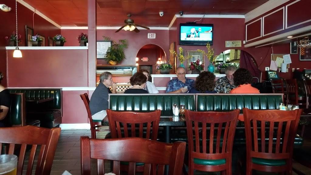 Benitos Italian Cafe and Pizzeria | restaurant | 9475 Philips Hwy, Jacksonville, FL 32256, USA | 9045380222 OR +1 904-538-0222