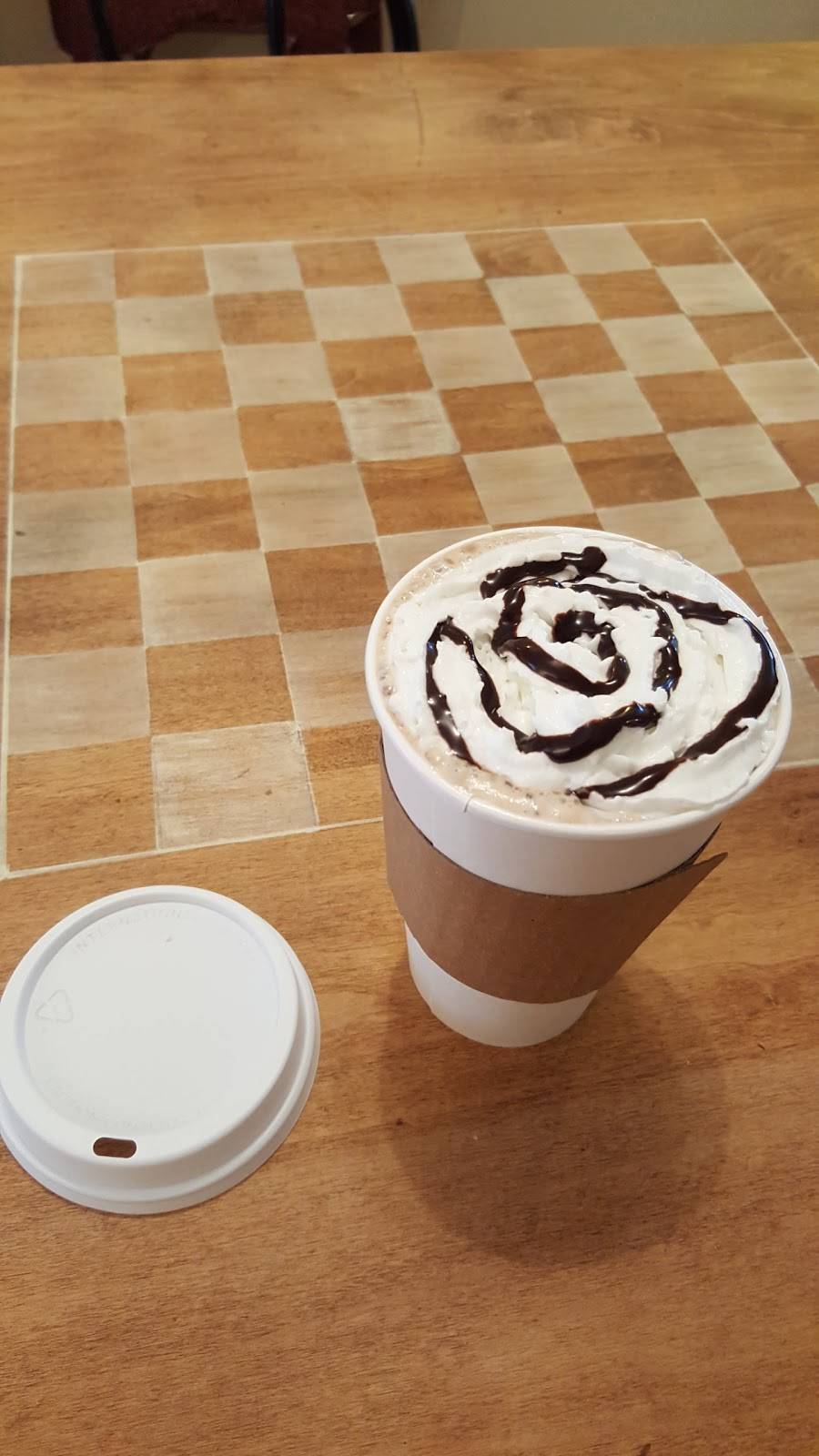 Wellhouse Café Ministry | cafe | 118 10 1/2 St NW, Charlottesville, VA 22903, USA | 4349730002 OR +1 434-973-0002