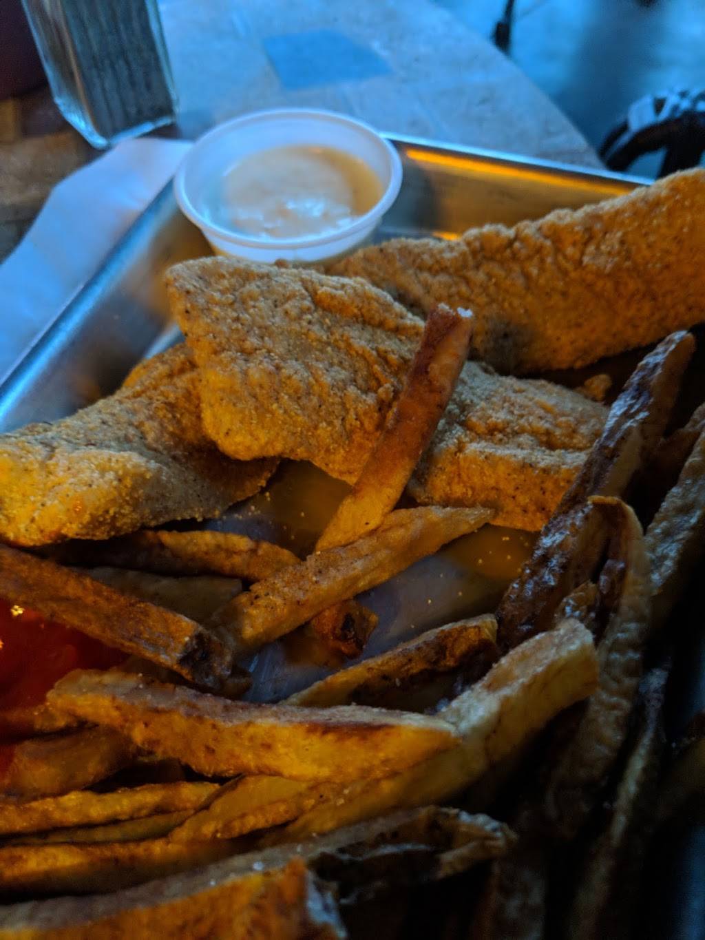 Skiatook Lakeside Grill at Crosstimbers | restaurant | 12305 Marina Dr, Sperry, OK 74073, USA | 9182887335 OR +1 918-288-7335