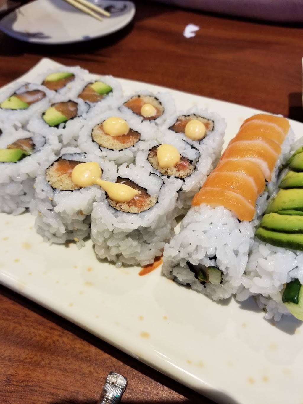 Rainbow Sushi | restaurant | 3450 Bathurst St, North York, ON M6A 2C4, Canada | 4167890002 OR +1 416-789-0002