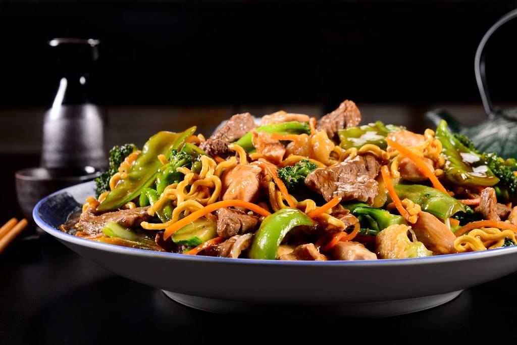 Danforth Dragon Restaurant | restaurant | 861 Danforth Ave, Toronto, ON M4J 1L8, Canada | 4164619238 OR +1 416-461-9238