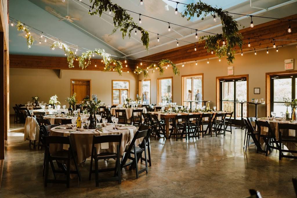 Fenton Winery & Brewery | restaurant | 1370 N Long Lake Rd, Fenton, MI 48430, USA | 8103734194 OR +1 810-373-4194