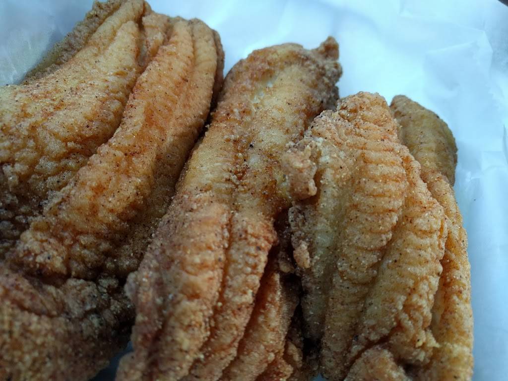 Paulas | restaurant | 746 E 233rd St, Bronx, NY 10466, USA | 7186551022 OR +1 718-655-1022