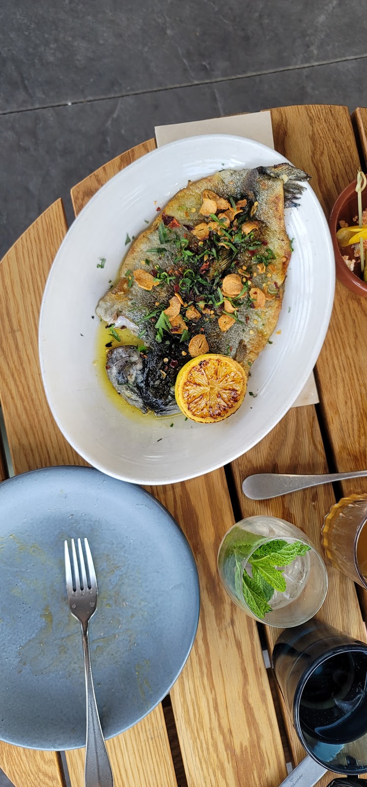 bar avec | restaurant | 640 N LaSalle Dr 8th floor, Chicago, IL 60654, USA | 3127361740 OR +1 312-736-1740