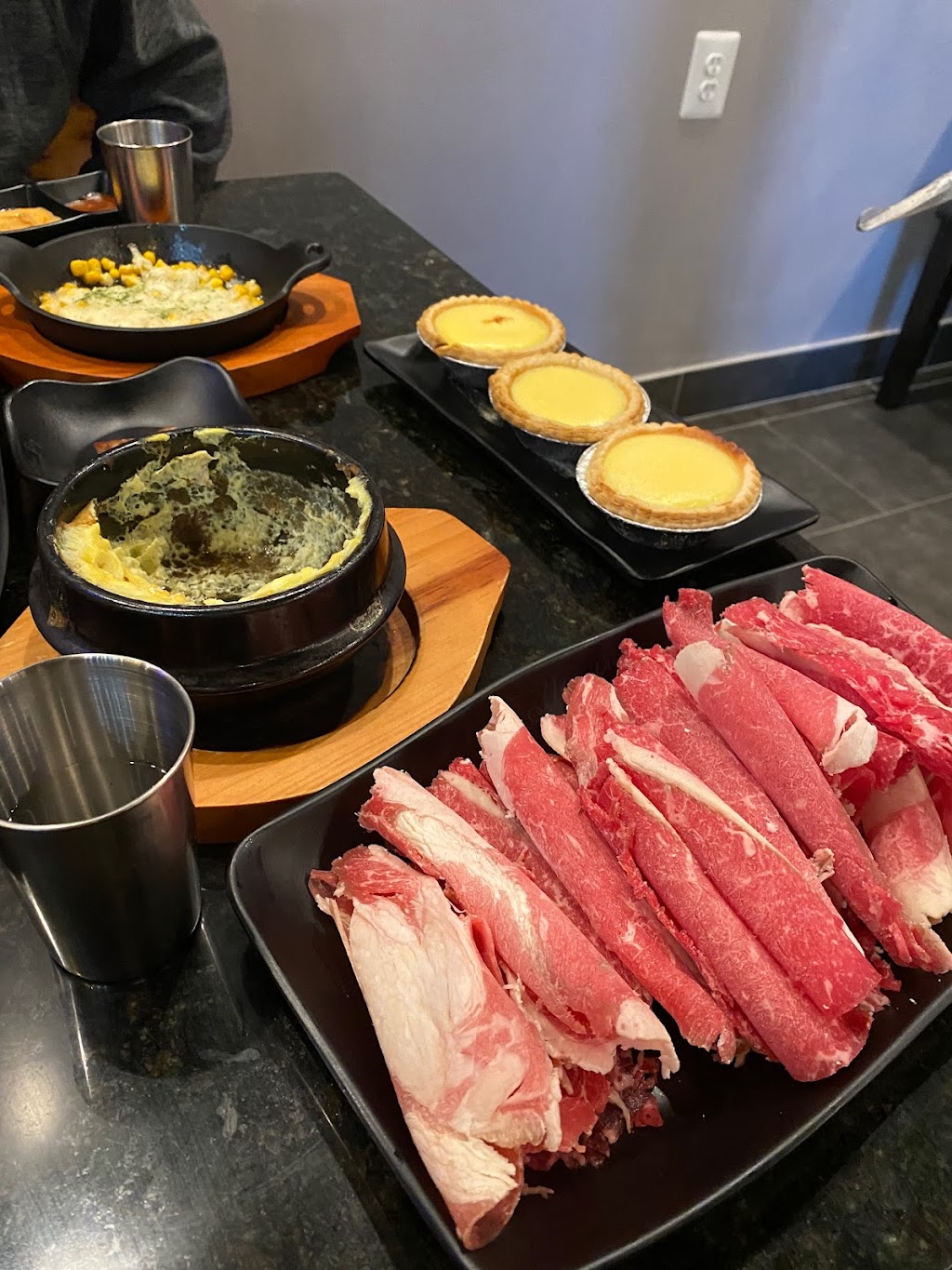 Iron Pig Korean BBQ | restaurant | 6107 MD-193, Greenbelt, MD 20770, USA | 3012203118 OR +1 301-220-3118