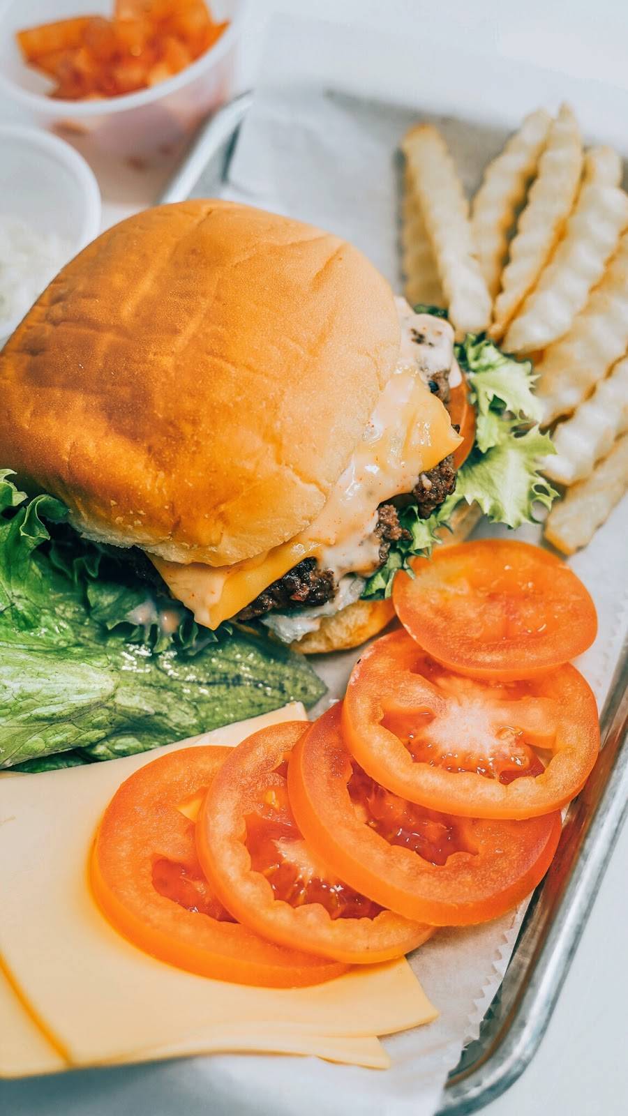 Howdy | restaurant | 625 E Green St, Champaign, IL 61820, USA | 2176071548 OR +1 217-607-1548