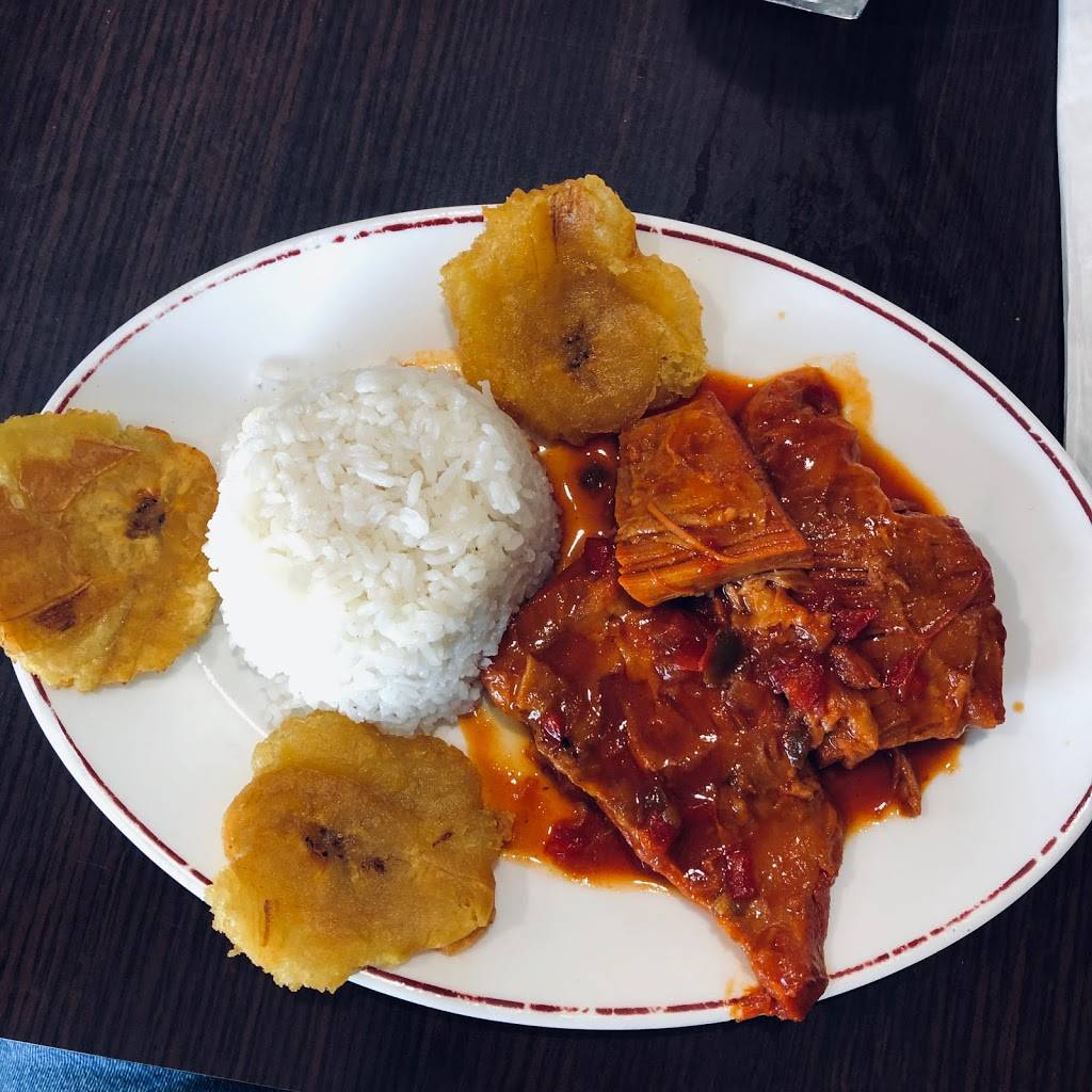 Curramba Restaurant | restaurant | 1928 W 60th St, Hialeah, FL 33012, USA | 3055576085 OR +1 305-557-6085