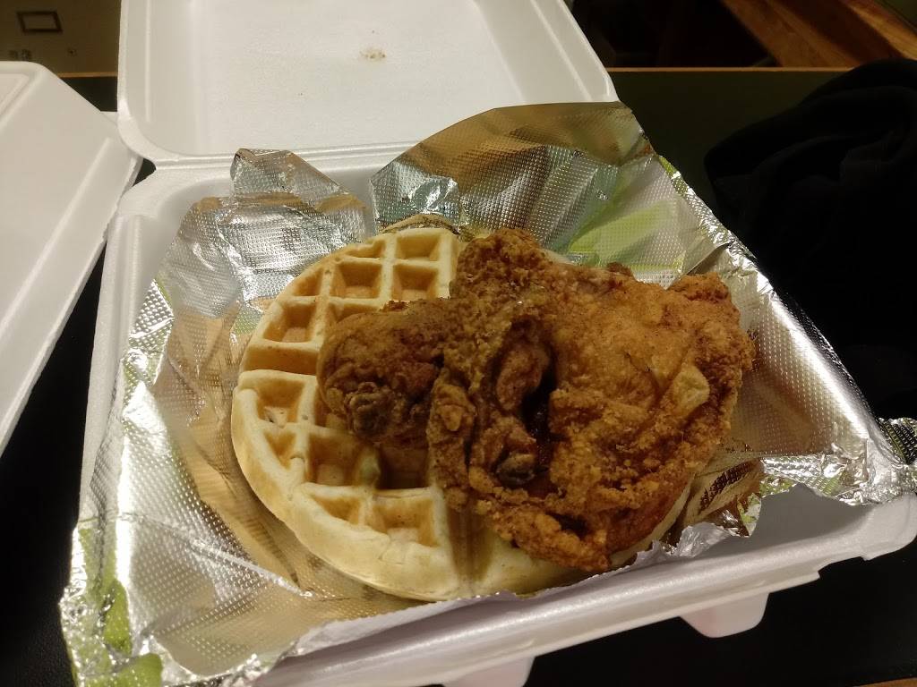 The Lily Pad | restaurant | 5956 Brook Rd, Richmond, VA 23227, USA | 8049184611 OR +1 804-918-4611