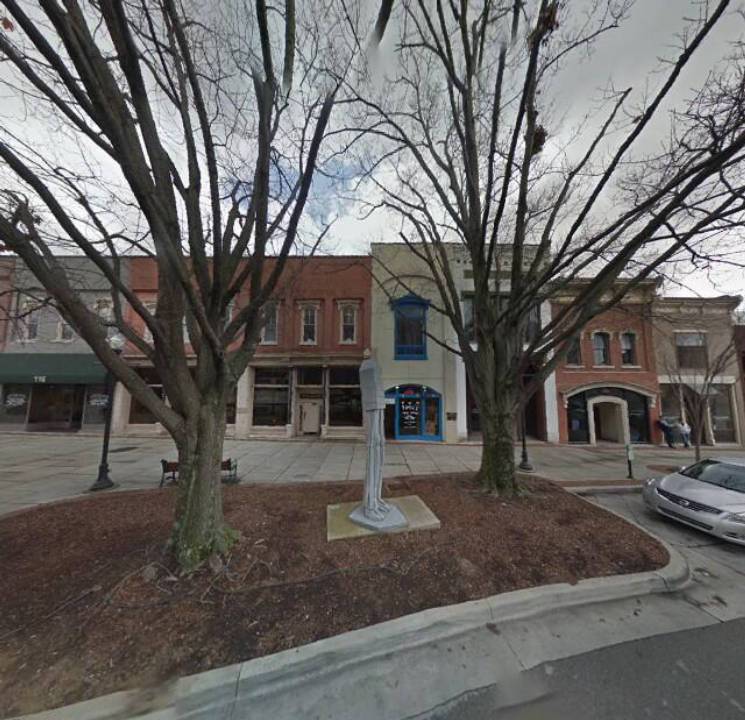 Voodoo Lounge | restaurant | 110 Southside Square, Huntsville, AL 35801, USA | 2565390335 OR +1 256-539-0335