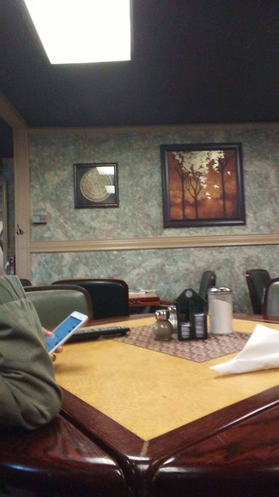 Ms Goodies | restaurant | 1836 Bailey Ave, Buffalo, NY 14211, USA | 7169363690 OR +1 716-936-3690