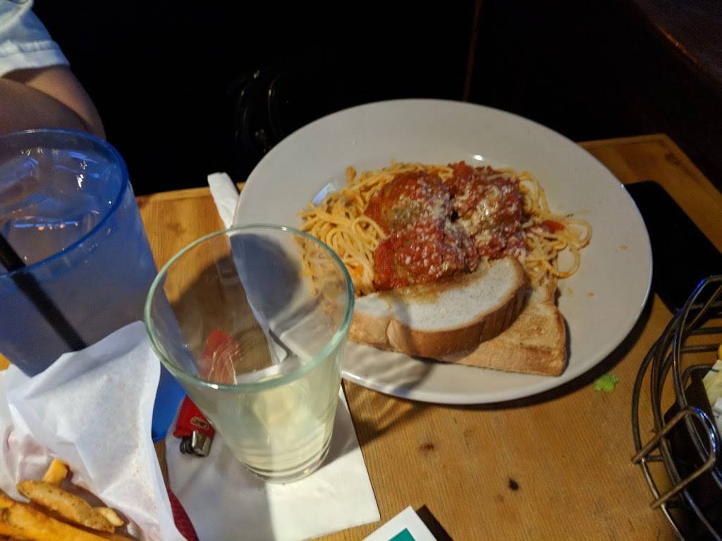 Overtime Bar & Grill | restaurant | 5201 N Beach St #111, Fort Worth, TX 76137, USA | 8172229949 OR +1 817-222-9949