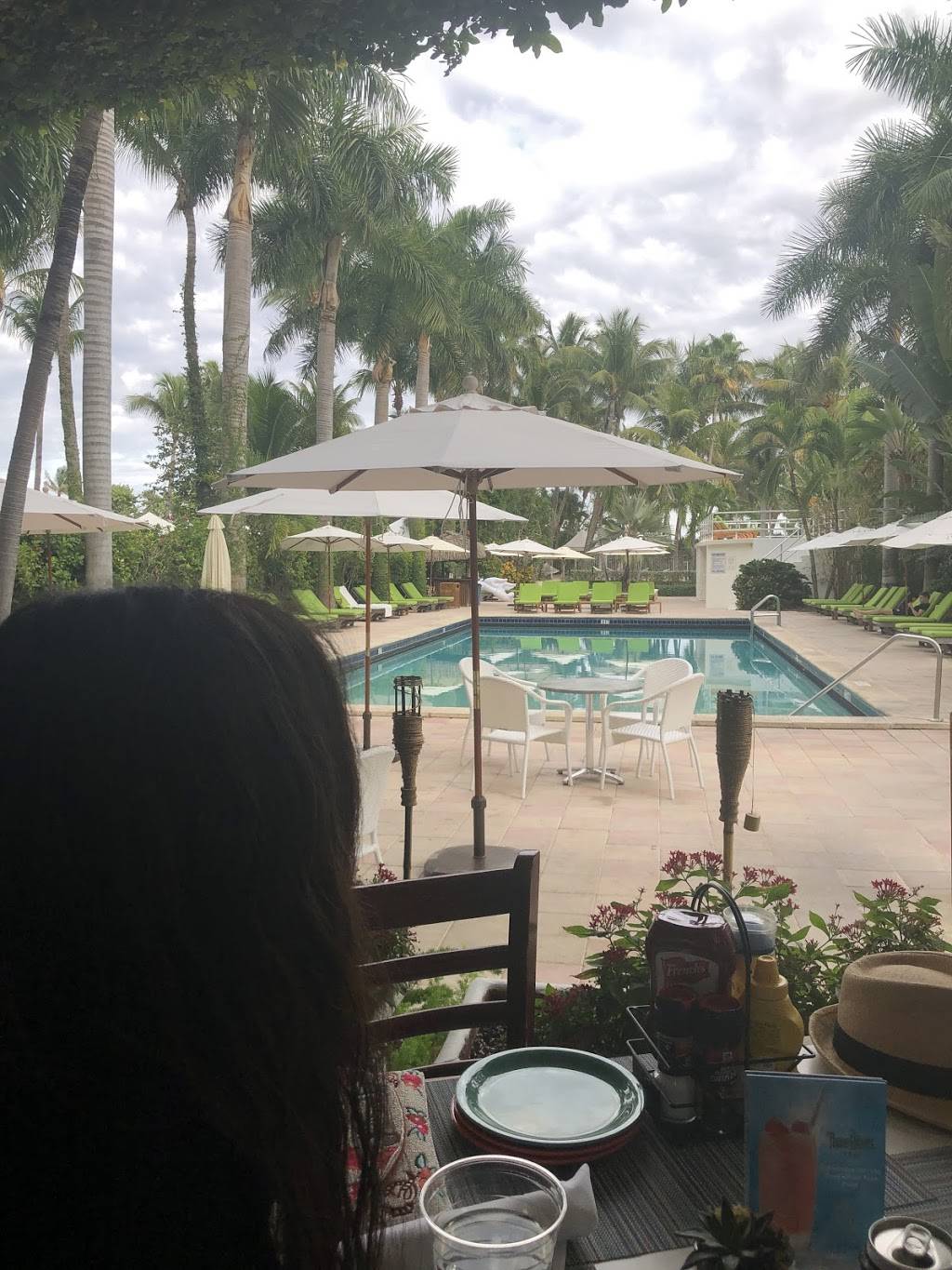 Pilikia By the Pool | restaurant | 1751 Collins Ave, Miami Beach, FL 33139, USA | 3053581411 OR +1 305-358-1411